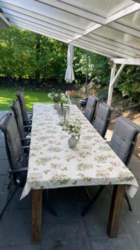 Vakantiewoning Dinkelhofje met gratis linnen in Денекамп