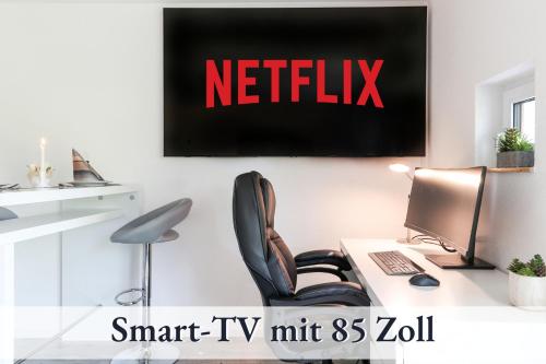 Relax-Apartment Biberach - Relax Massagesessel - Smart-TV 85 Zoll - voll ausgestattete Küche - High-Speed Internet - Arbeitsplatz mit Curved Monitor