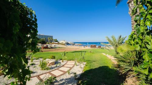 Rent Private Villa 015 - image 6
