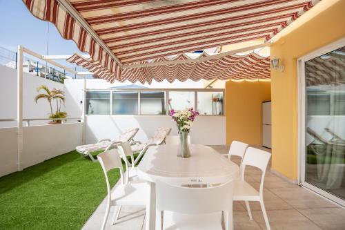 Family Home near Ocean Los Cristianos LoveTenerife 3