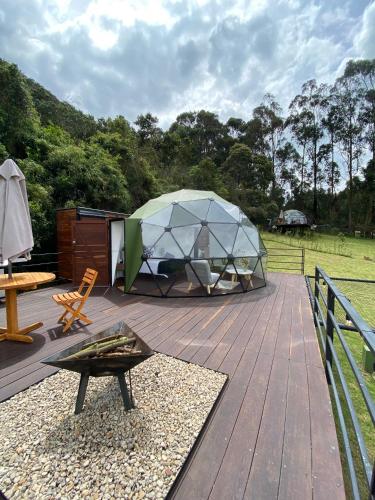 MAUNA Glamping