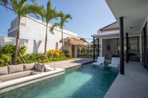 Two-Bedroom Villa image 6