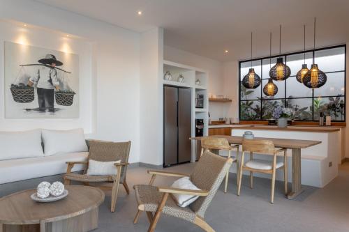 Two-Bedroom Villa image 4