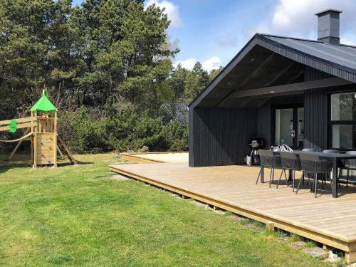  6 person holiday home in Bl vand in Blåvand