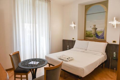 Hotel Regina Margherita - main image