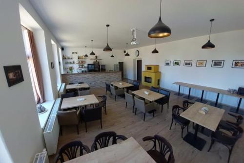 Restorāns, Penzion Šiškovna (Penzion Siskovna) in Stárkov