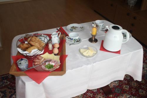 Ēdiens un dzērieni, Wiesenblick in Düvier