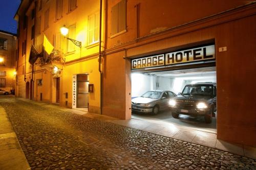 Hotel Cervetta 5 - image 2