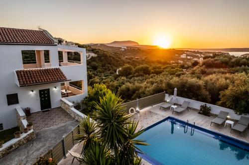 Villas Almyrida 2