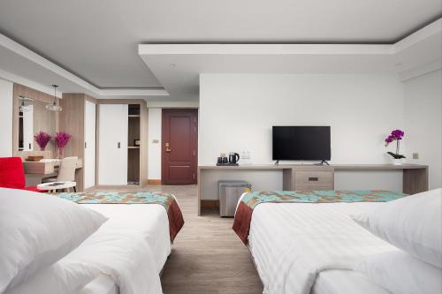 Standard Twin Room