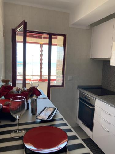 Oporto beach apartment in Aldobar