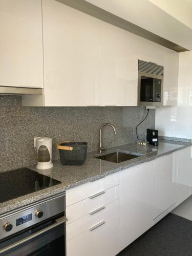 Oporto beach apartment in Aldobar