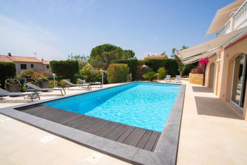 Swimming pool, Villa Riposa near L'instan't