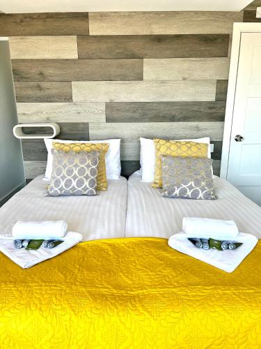 Whitsand Bay Tamar Bedroom 2