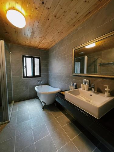 Donggang Homestay-Dongfan - 화장실
