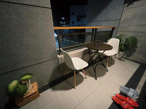 Donggang Homestay-Dongfan - 발코니/테라스