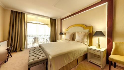 Imperial Palace Hotel - image 9