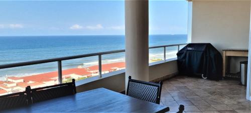 702 Oyster Rock - by Stay in Umhlanga