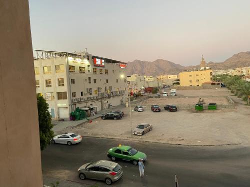 Lovely 3-bedrooms rental unit near สนามบินอะกาบา (สนามบินนานาชาติคิงฮัสเซ็น)