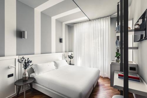 Economy Double or Twin Room
