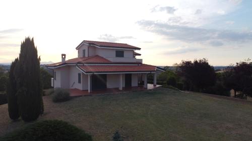 Exterior view, La Casa de Anto' in Rapagnano