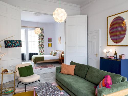 Stunning one bed apartment in central location - Pass the Keys, Бат (фото 2)
