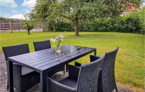 Pet Friendly Home In Ytterby With Kitchen