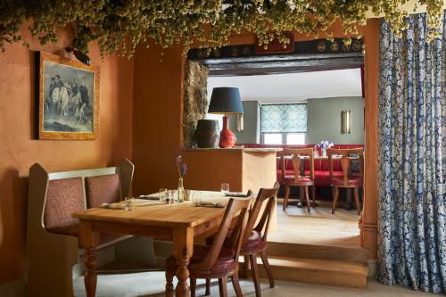 The Exmoor Forest Inn - image 5