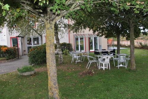 Fasthotel Montereau - Esmans