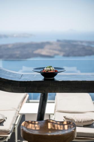On The Rocks - Small Luxury Hotels of the World - image 10