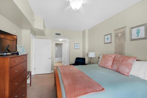 Sunrise Beach 1404 by RealJoy Vacations - image 11