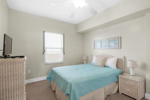 Sunrise Beach 1404 by RealJoy Vacations - image 13