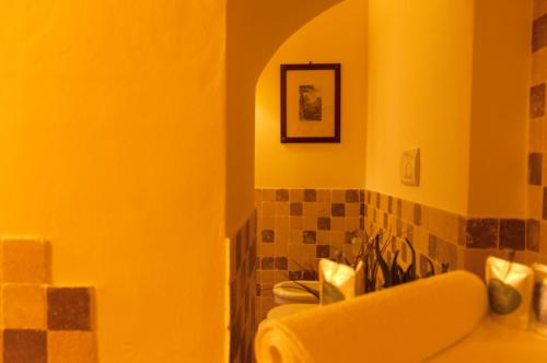 ห้องน้ำ, Palazzo Benucci in ซานจีมิญญาโน