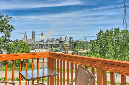 Central Cleveland Gem with Direct Skyline View! - Cleveland