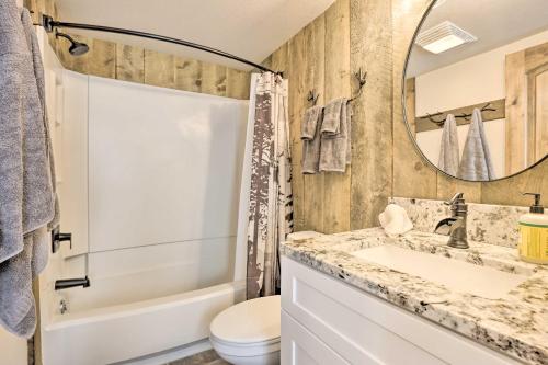 Cozy Granby Resort Studio Half Mile to Ski Lifts - image 11