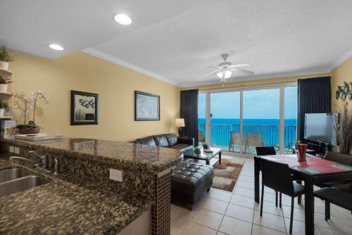 Boardwalk 1405 by RealJoy Vacations - image 10
