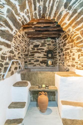  Irene - Tarambados - Tinos in Kámbos
