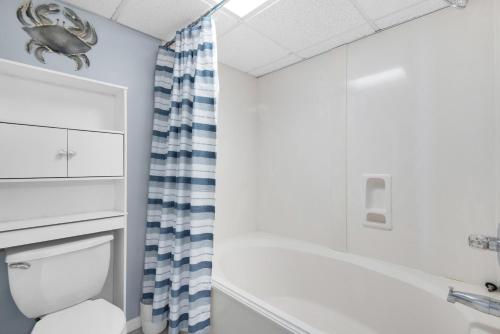 Long Beach Resort 1-402 by RealJoy Vacations - image 3