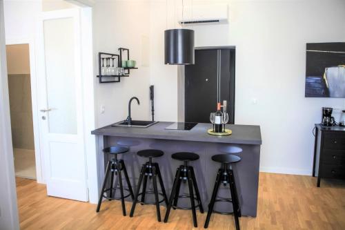 Hedone City Luxury Apartments with FREE PARKING 1