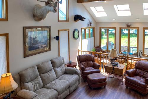 Waterfront Algonac House with Deck and Grill! - image 12