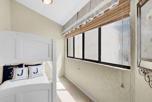 Shoreline Towers Townhouse 4-1 by RealJoy Vacations - image 7
