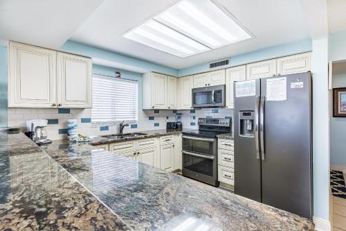 Shoreline Towers 3061 by RealJoy Vacations - image 8