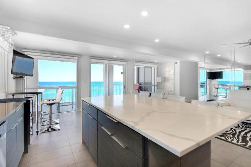 Shoreline Towers 2066 by RealJoy Vacations - image 10