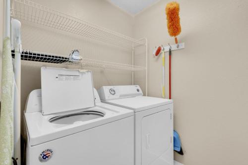 Islander Beach Resort 6012 by RealJoy Vacations - image 2