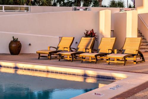 East Pass 308 by RealJoy Vacations - main image