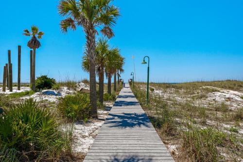 Dolphin Point #602A by RealJoy Vacations - image 12