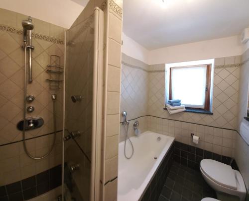 Apartment with Balcony image 5