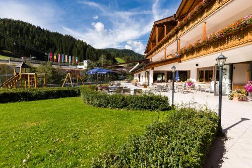 37543043 Wellness-Sporthotel Ratschings