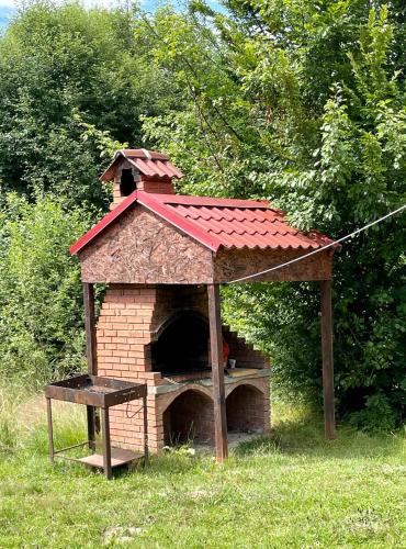 Cabana Ursu’ Zburator