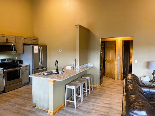 The Lodges at Sunset Village